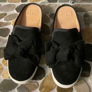 UGG Sneakers 7 NWOT